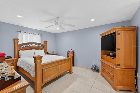 Casa en venta en Kissimmee, Florida, 3 dormitorios, 145.21 m2 № 1792215 - foto 20