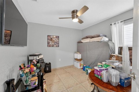 Casa en venta en Kissimmee, Florida, 3 dormitorios, 145.21 m2 № 1792215 - foto 30
