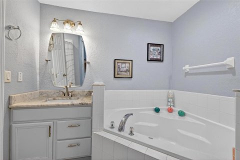 Casa en venta en Kissimmee, Florida, 3 dormitorios, 145.21 m2 № 1792215 - foto 25
