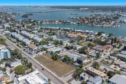Land in Indian Rocks Beach, Florida № 2223257 - photo 19