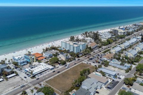 Land in Indian Rocks Beach, Florida № 2223257 - photo 22