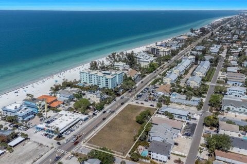 Land in Indian Rocks Beach, Florida № 2223257 - photo 4