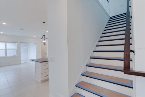 Villa ou maison à louer à Winter Garden, Floride: 4 chambres, 250.19 m2 № 2419898 - photo 11