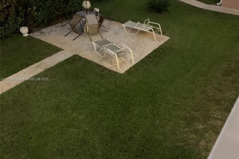 Copropriété à vendre à Hallandale Beach, Floride: 1 chambre, 52.4 m2 № 2088609 - photo 12