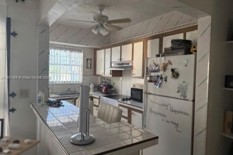 Copropriété à vendre à Hallandale Beach, Floride: 1 chambre, 52.4 m2 № 2088609 - photo 24