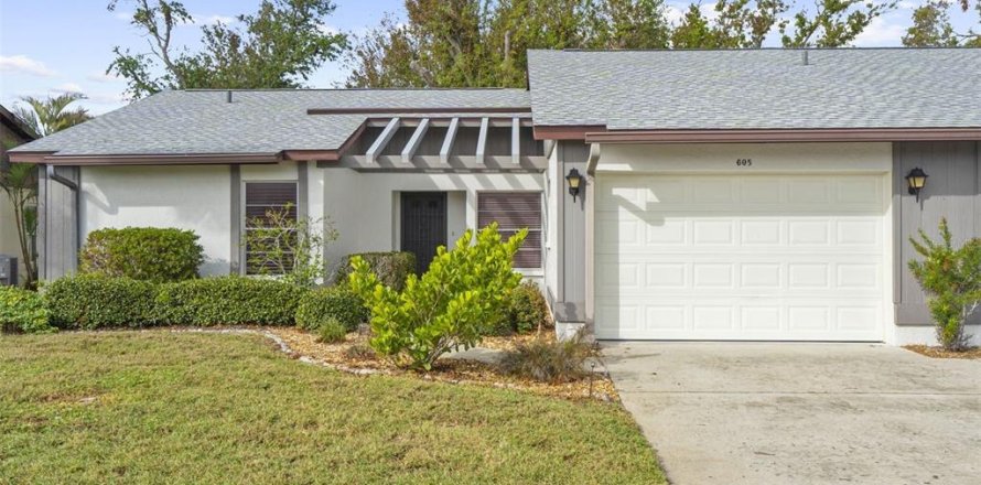 House in Englewood, Florida 2 bedrooms, 103.31 sq.m. № 1437192