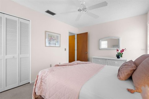 House in Englewood, Florida 2 bedrooms, 103.31 sq.m. № 1437192 - photo 9