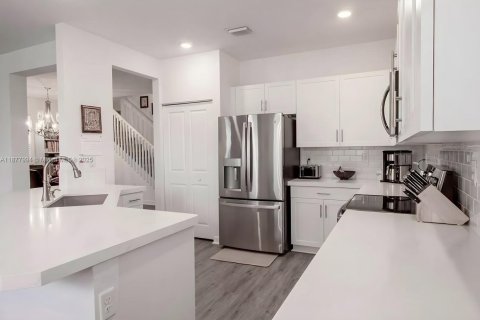 Casa en venta en Homestead, Florida, 4 dormitorios, 246.66 m2 № 1923295 - foto 14