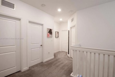 Casa en venta en Homestead, Florida, 4 dormitorios, 246.66 m2 № 1923295 - foto 30