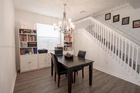 Casa en venta en Homestead, Florida, 4 dormitorios, 246.66 m2 № 1923295 - foto 18