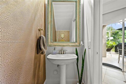 Casa en venta en Weston, Florida, 4 dormitorios, 198.16 m2 № 1966134 - foto 16