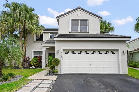 Casa en venta en Weston, Florida, 4 dormitorios, 198.16 m2 № 1966134 - foto 1