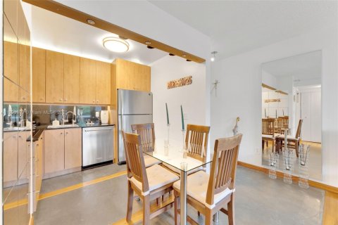 Купить кондоминиум в Майами, Флорида 2 спальни, 65.03м2, № 2081861 - фото 6
