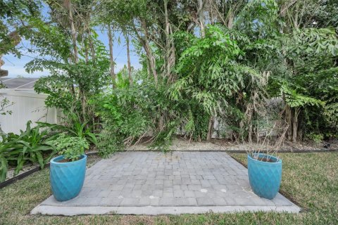Villa ou maison à vendre à Redington Beach, Floride: 3 chambres, 139.82 m2 № 2142383 - photo 12