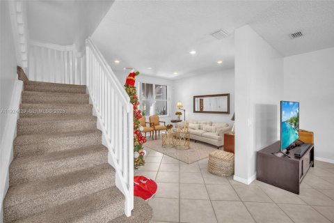 Villa ou maison à louer à Weston, Floride: 5 chambres, 230.4 m2 № 1986109 - photo 20