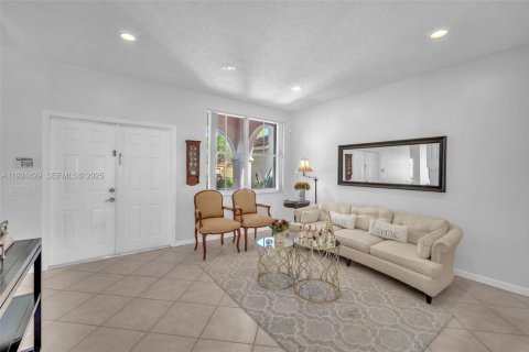 Villa ou maison à louer à Weston, Floride: 5 chambres, 230.4 m2 № 1986109 - photo 4