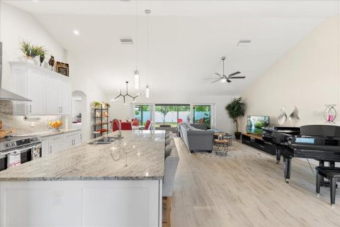 Casa en venta en Palm Coast, Florida, 3 dormitorios, 173.17 m2 № 1649508 - foto 7
