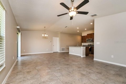 Casa en alquiler en Wimauma, Florida, 3 dormitorios, 145.02 m2 № 1883721 - foto 4