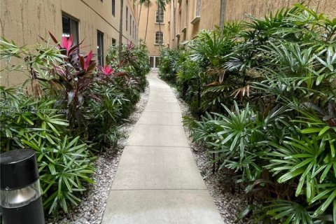 Copropriété à vendre à Aventura, Floride: 2 chambres, 124.77 m2 № 2010481 - photo 20