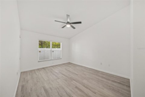 Condo in Venice, Florida, 2 bedrooms  № 1529755 - photo 20