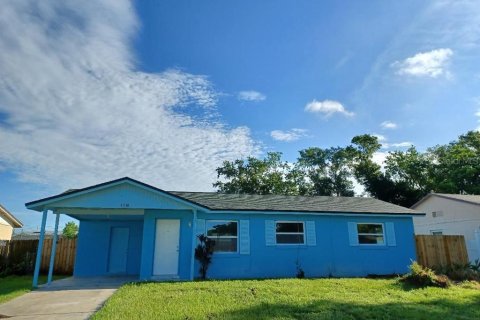House in Orlando, Florida 3 bedrooms, 84.17 sq.m. № 1802314 - photo 1