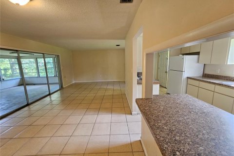 Villa ou maison à louer à Ocala, Floride: 3 chambres, 157.56 m2 № 2354374 - photo 5