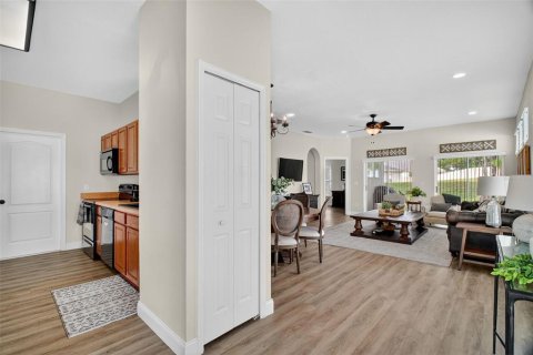 Casa en venta en Tavares, Florida, 3 dormitorios, 136.75 m2 № 1914269 - foto 17