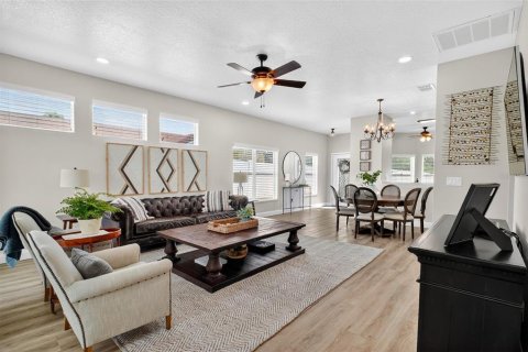 Casa en venta en Tavares, Florida, 3 dormitorios, 136.75 m2 № 1914269 - foto 18