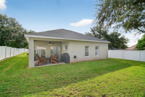 Casa en venta en Tavares, Florida, 3 dormitorios, 136.75 m2 № 1914269 - foto 6
