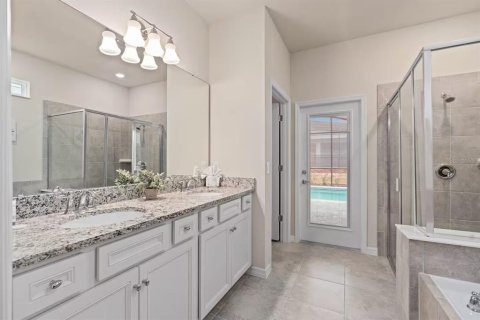 Villa ou maison à vendre à Davenport, Floride: 7 chambres, 293.01 m2 № 2419714 - photo 16