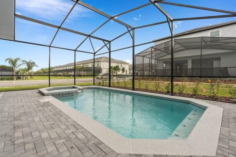 Villa ou maison à vendre à Davenport, Floride: 7 chambres, 293.01 m2 № 2419714 - photo 3