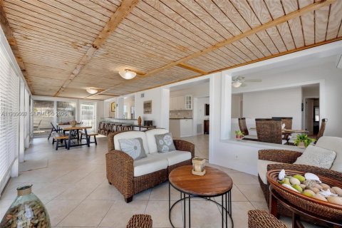 Купить виллу или дом в Ки-Ларго, Флорида 3 спальни, 171.03м2, № 1997584 - фото 25