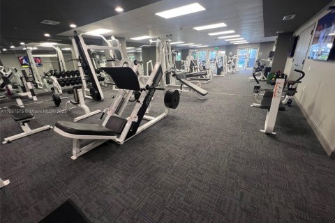 Copropriété à louer à Miami, Floride: 2 chambres, 86.4 m2 № 1981815 - photo 11