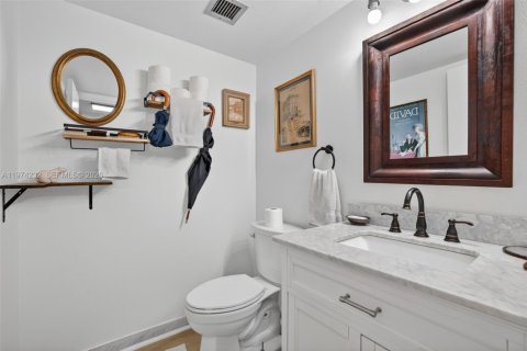 Copropriété à vendre à Fort Lauderdale, Floride: 1 chambre, 83.61 m2 № 2036502 - photo 28