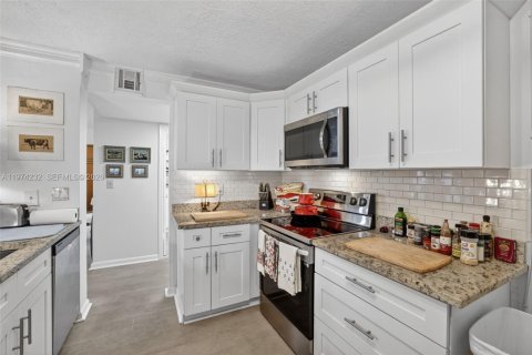 Copropriété à vendre à Fort Lauderdale, Floride: 1 chambre, 83.61 m2 № 2036502 - photo 24