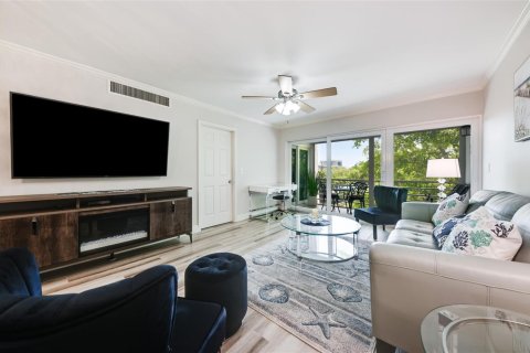 Condo in Boca Raton, Florida, 2 bedrooms № 2081909 - photo 9