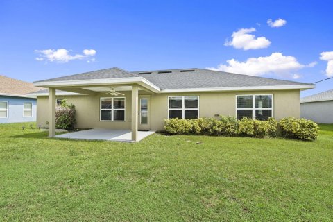 Casa en venta en Port St. Lucie, Florida, 4 dormitorios, 166.11 m2 № 2078384 - foto 27