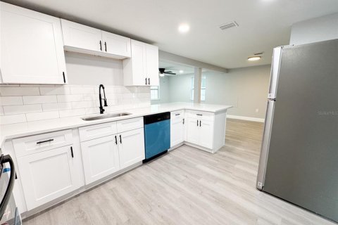 Villa ou maison à vendre à Port Richey, Floride: 3 chambres, 117.43 m2 № 1913860 - photo 10