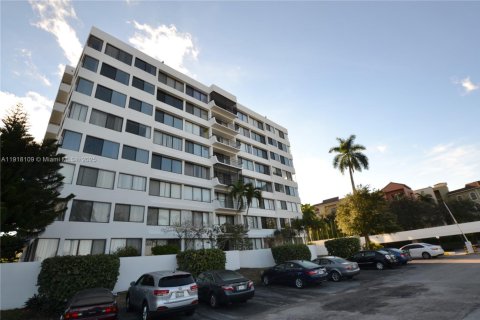 Condominio en alquiler en West Palm Beach, Florida, 2 dormitorios, 110.93 m2 № 1976094 - foto 20
