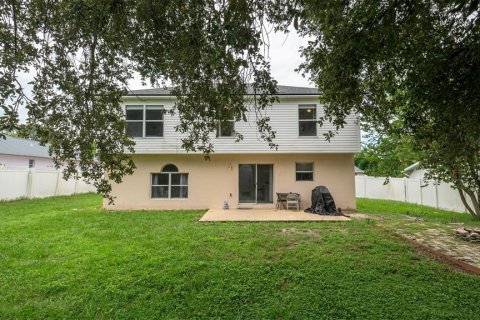 House in Spring Hill, Florida 4 bedrooms, 204.38 sq.m. № 1906348 - photo 5