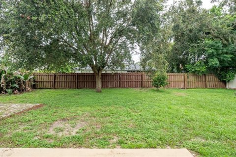 House in Spring Hill, Florida 4 bedrooms, 204.38 sq.m. № 1906348 - photo 4