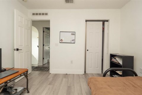 House in Spring Hill, Florida 4 bedrooms, 204.38 sq.m. № 1906348 - photo 26