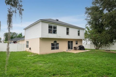 House in Spring Hill, Florida 4 bedrooms, 204.38 sq.m. № 1906348 - photo 6