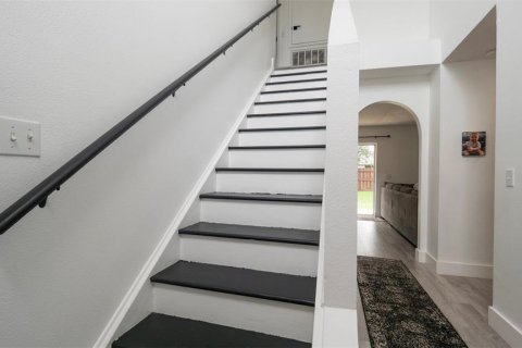 House in Spring Hill, Florida 4 bedrooms, 204.38 sq.m. № 1906348 - photo 21