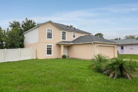 House in Spring Hill, Florida 4 bedrooms, 204.38 sq.m. № 1906348 - photo 2