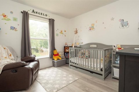 House in Spring Hill, Florida 4 bedrooms, 204.38 sq.m. № 1906348 - photo 29