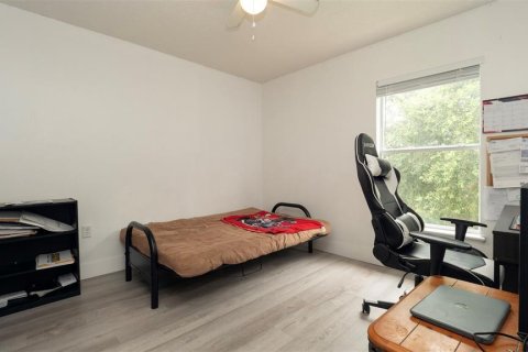 House in Spring Hill, Florida 4 bedrooms, 204.38 sq.m. № 1906348 - photo 25