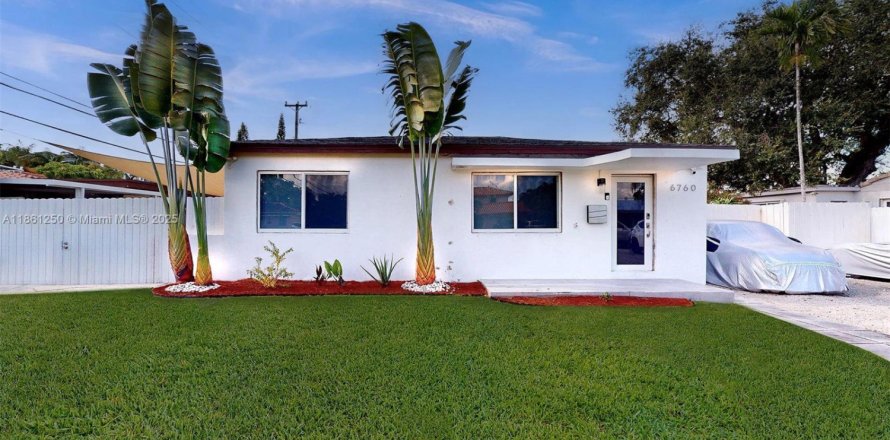 Villa ou maison à Miami, Floride 1 chambre, 147.44 m2 № 1892122