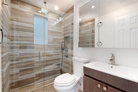 Villa ou maison à louer à Miami, Floride: 1 chambre, 147.44 m2 № 1892122 - photo 15