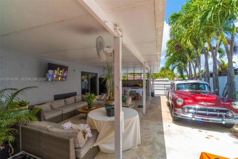 Casa en venta en Homestead, Florida, 3 dormitorios, 146.14 m2 № 2076216 - foto 26
